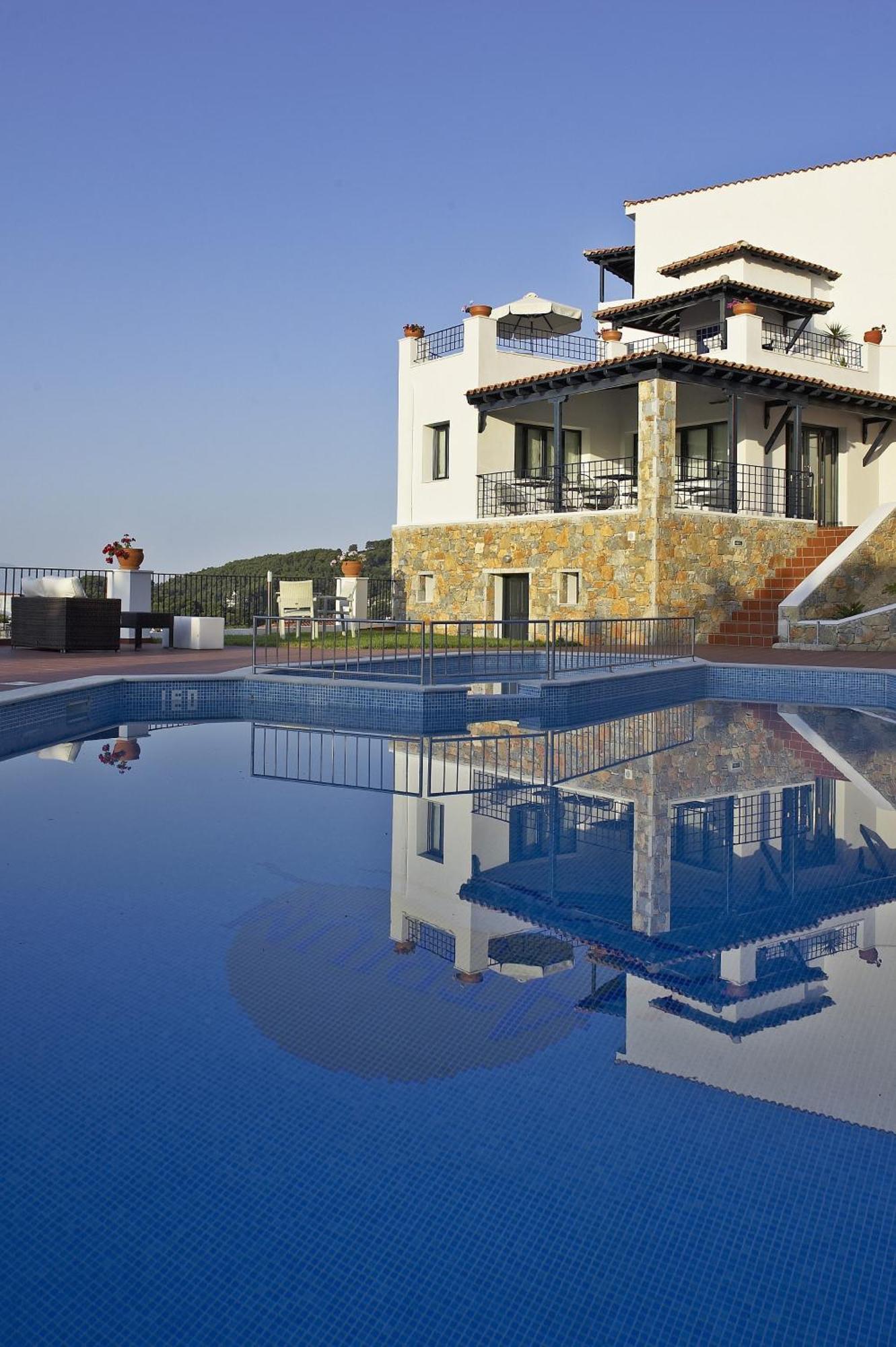Atrium Of Alonissos Hotell Patitírion Eksteriør bilde